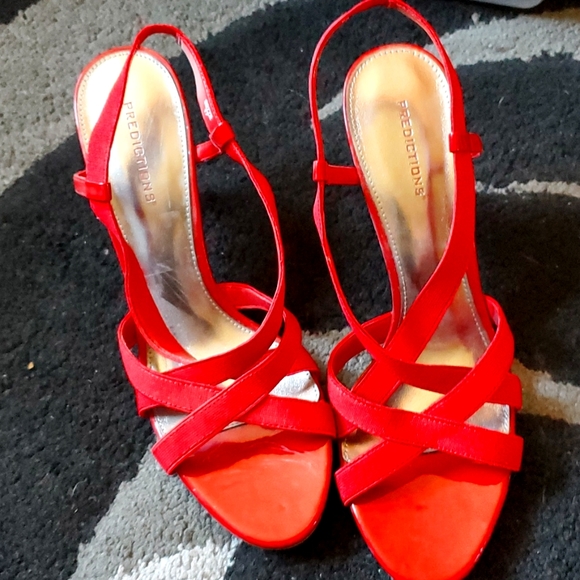Red slingback pumps - Picture 1 of 1